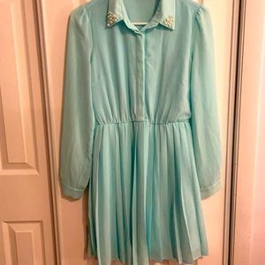 Forever 21  size S tunic with pearl accents